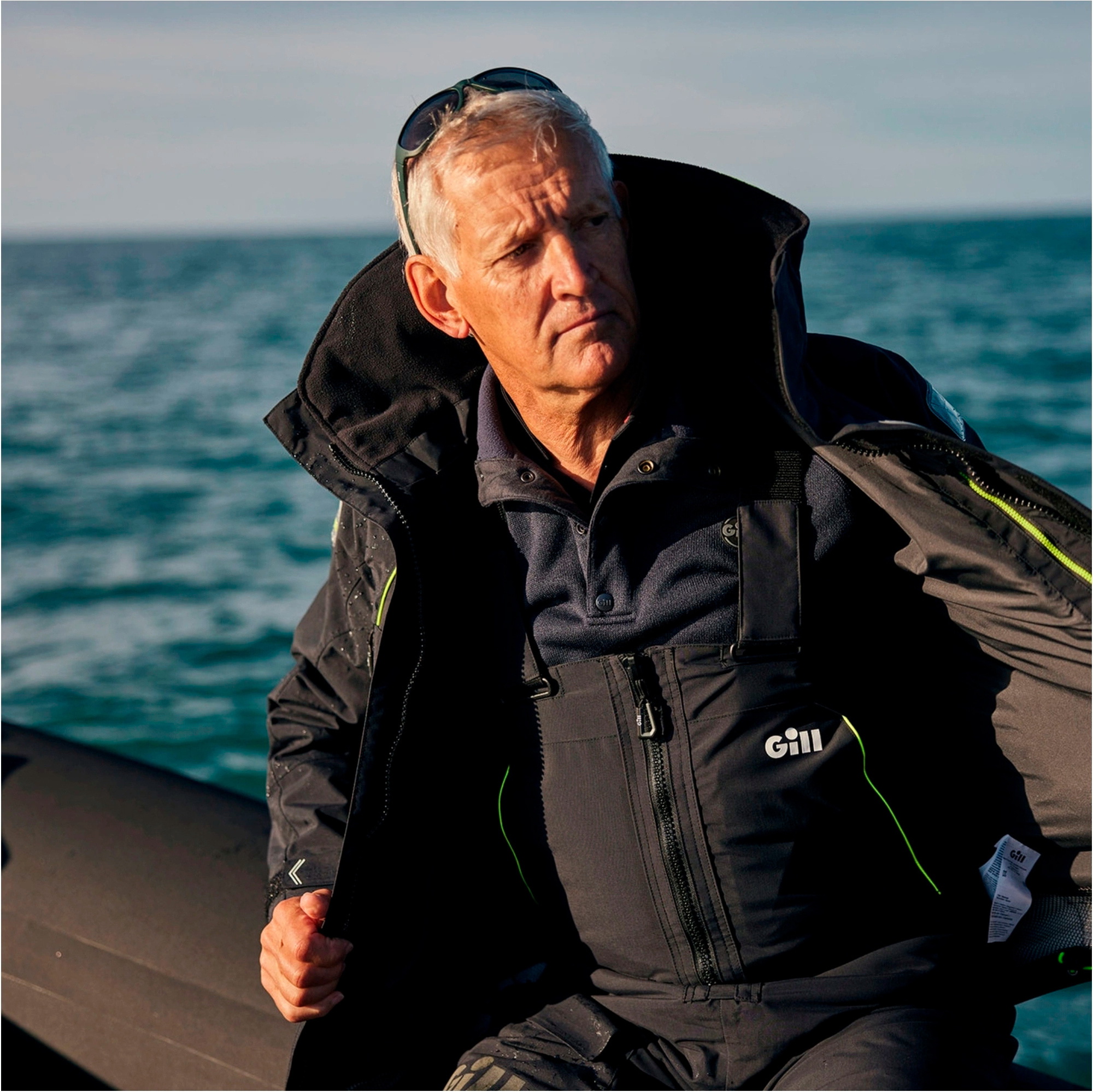 2026 Gill Mens OS2 Offshore Jacket & Trouser Sailing Suit GMOOJATCSB - Black